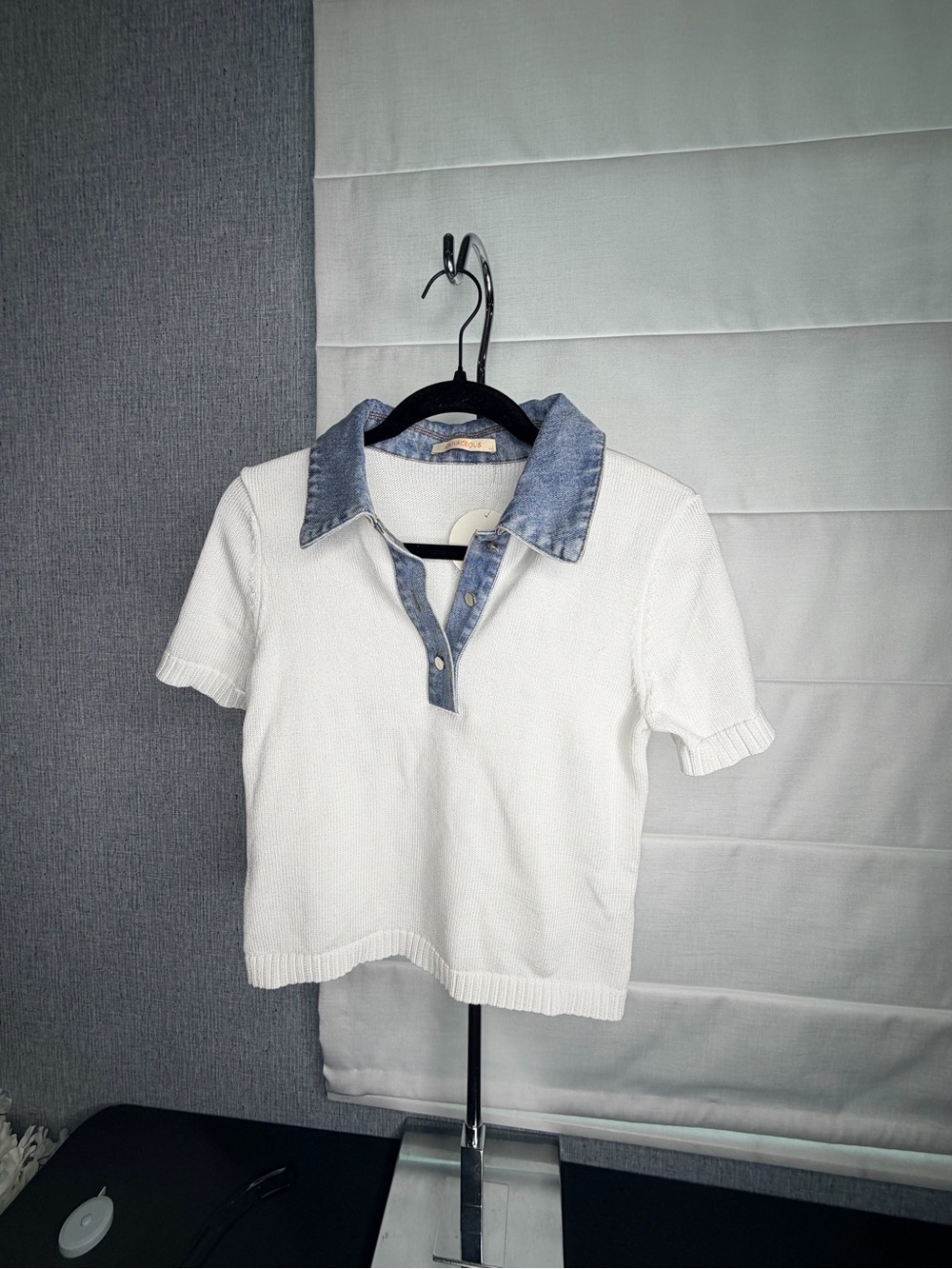 NWT| Olivaceous| White Knit Polo with Denim Collar
